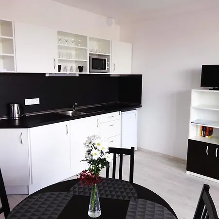 Apartments 4U Center + Free Parking Olomouc Exterior photo