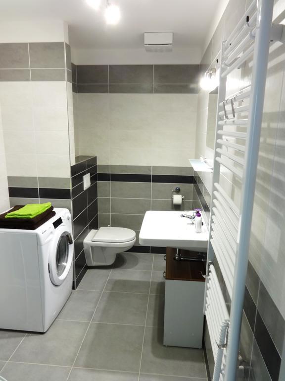 4u Center + Free Parking Apartment